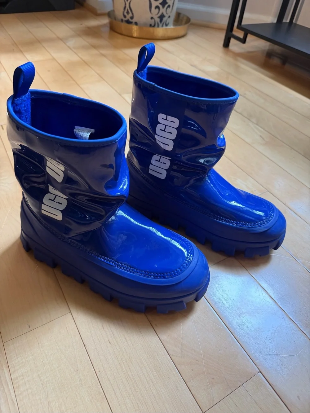 UGG Kids Blue Gloss Rain Boots with White Logo